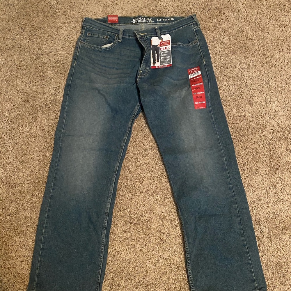 Men’s Levi Jeans